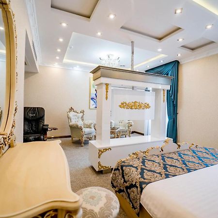 Hotel Aqua Freedom ティビリシ エクステリア 写真