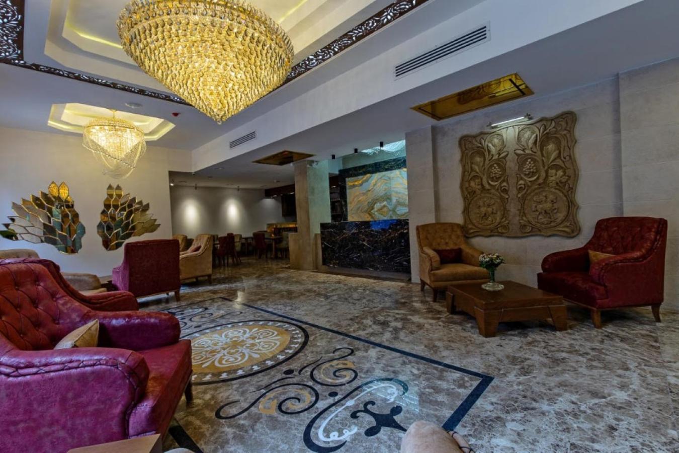 Hotel Aqua Freedom ティビリシ エクステリア 写真