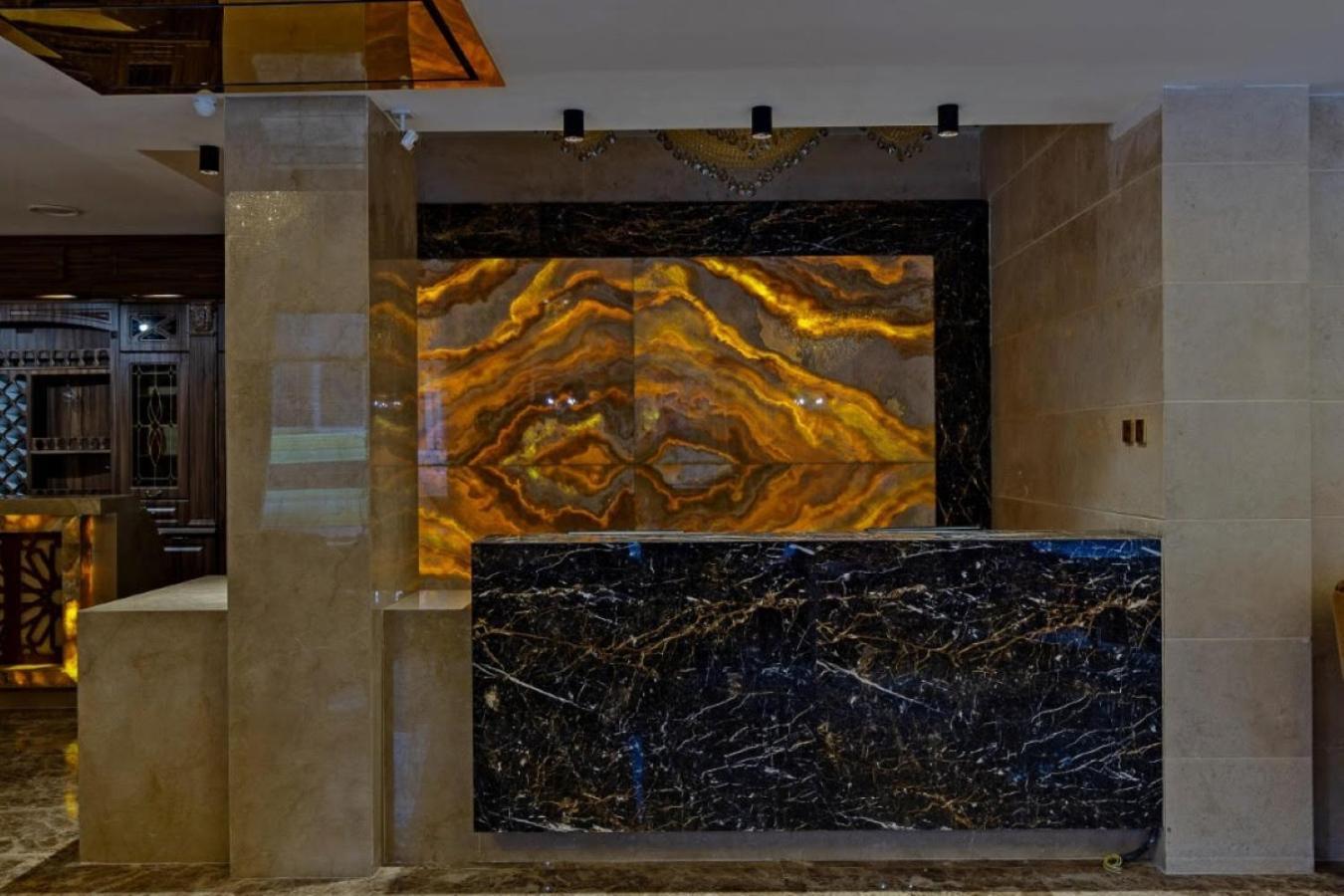 Hotel Aqua Freedom ティビリシ エクステリア 写真